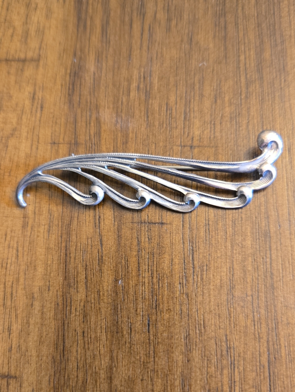 Silver-Tone Wave Brooch Pin